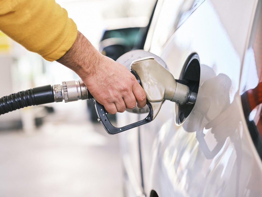 Hungary at the Front of Favorable Fuel Prices in the Region post's picture