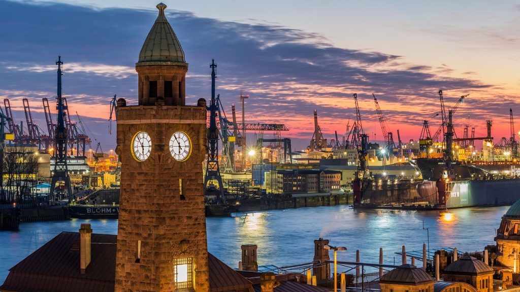 German Economic Slowdown Impacts Hungarian Exports post's picture